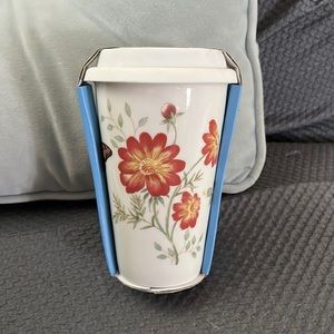 Travel mug